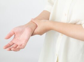wrist pain