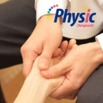 ゴルフ整体で手のゆがみを矯正